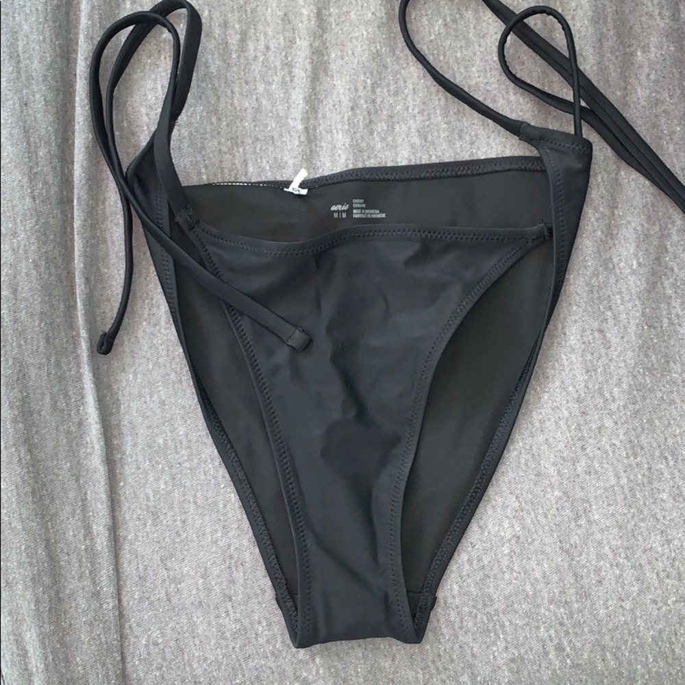 Cheekie bikini bottoms